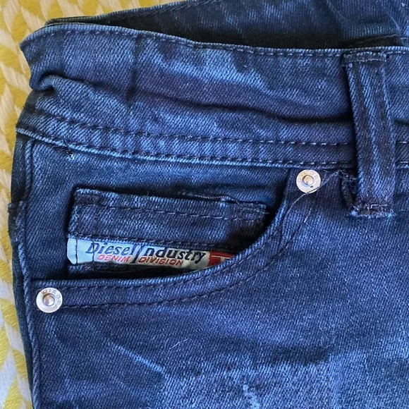 Diesel Kid Gruppen J-El super slim skinny jeans - Picture 3 of 6